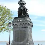 Le Jeanne D'arc, Charme Et Confort Au Crotoy